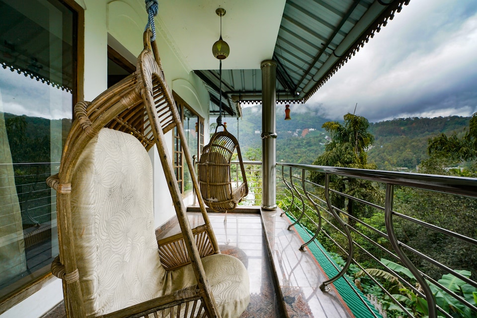 OYO Home 16911 Luxurious Stay, Anachal, Munnar