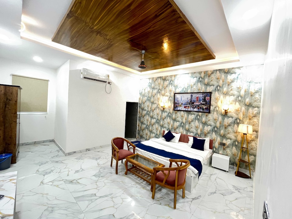 Collection O Sector 10 Greater Noida Formerly Shreeda, Greater Noida, Noida