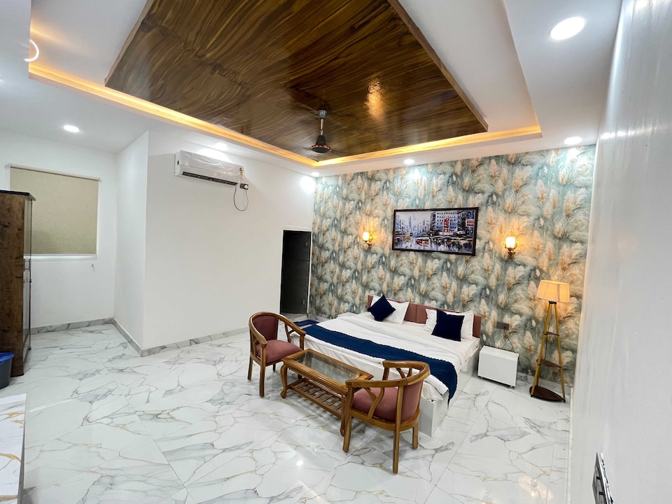 Collection O Sector 10 Greater Noida Formerly Shreeda, Greater Noida, Noida
