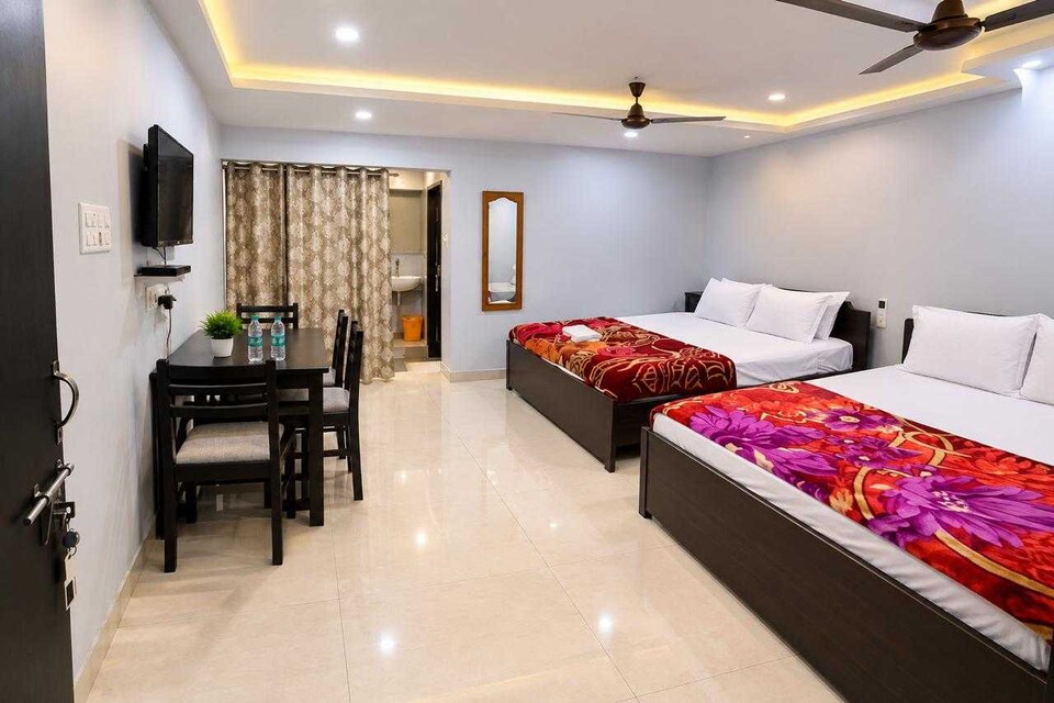 OYO 848761 Palghat sri Rajarajeshwari hotel, Ramaraopet Kakinada, Kakinada
