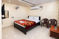 OYO 848761 Palghat sri Rajarajeshwari hotel