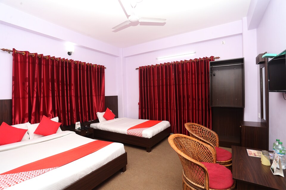 OYO 164 Hotel Tulip Pokhara Inn, Pokhara, Pokhara