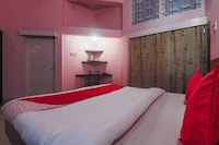 Capital O 16 Hillside