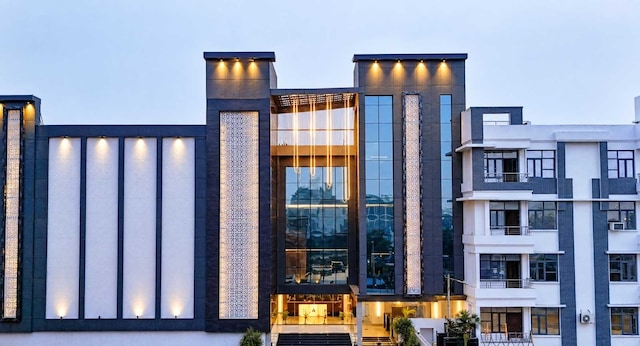 Clubhouse Hotel Raaj by CheckIn - Tajnagri, Agra
