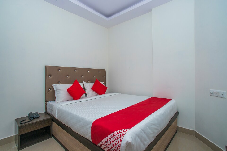OYO 16939 Ne Westend Suites, Mathikere Bangalore, Bangalore
