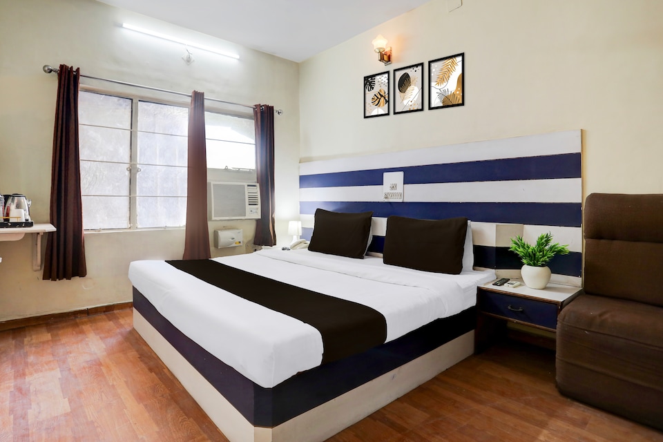 Collection O Lashkar Gwalior formerly Hotel Banjara, City Centre, Gwalior