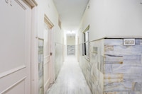 Super Collection O Lashkar Gwalior formerly Hotel Banjara
