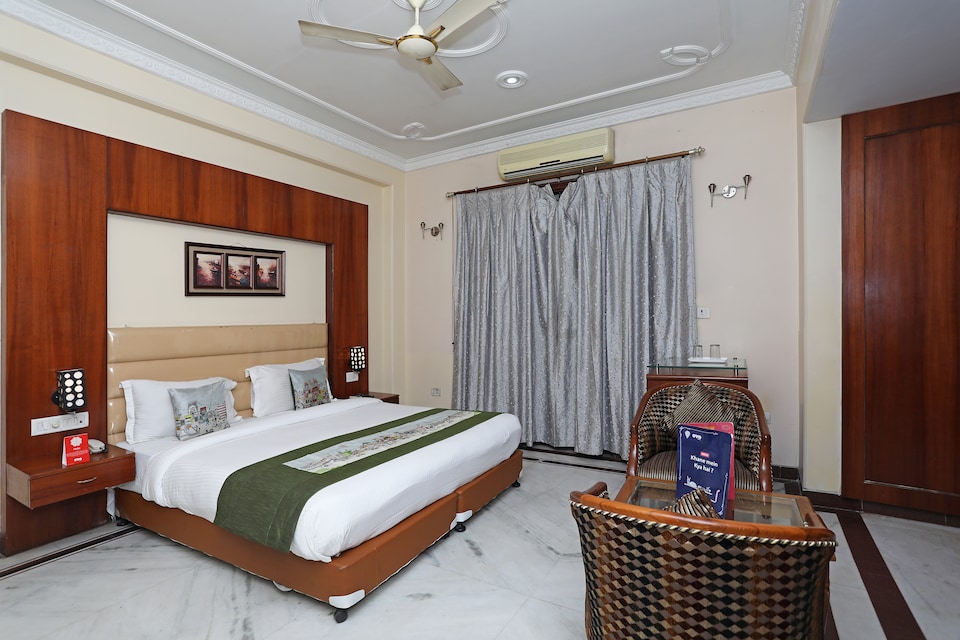 OYO 2801 Magnate Hotel, Gomti Nagar Lucknow, Lucknow