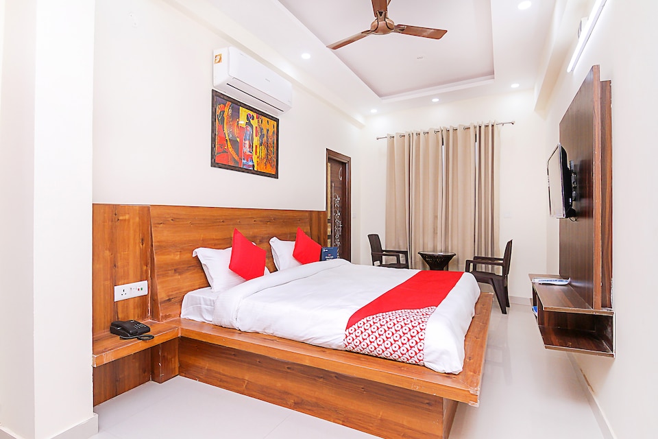 OYO 16953 The Grace Residency, Old Gurgaon, Gurgaon