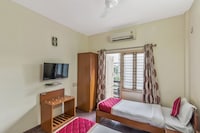 OYO Hotel Felicity Inn Near Sri Someshwara Swami Temple