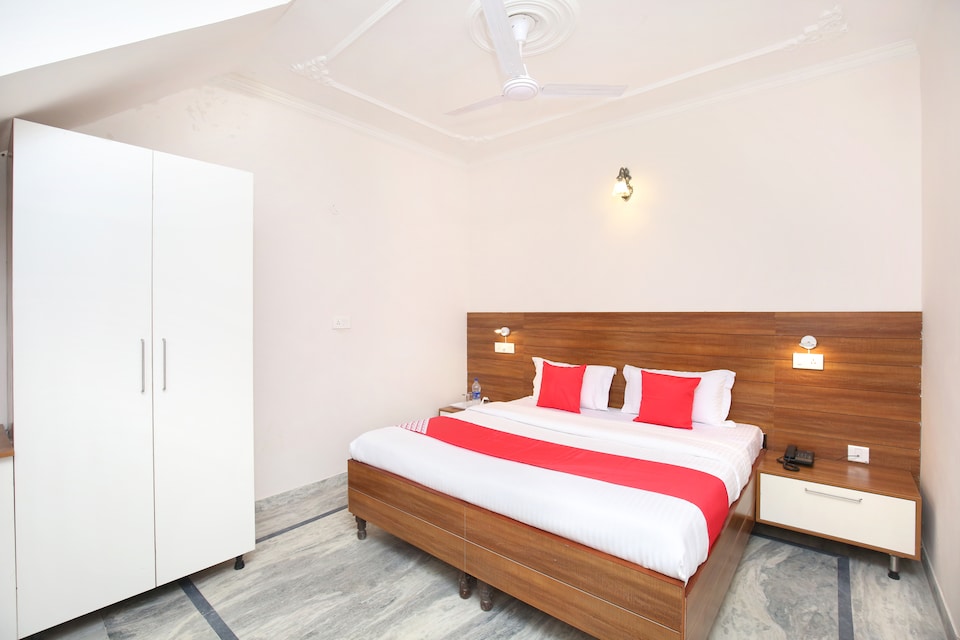 Hotel O The Nest, Mohali, Mohali