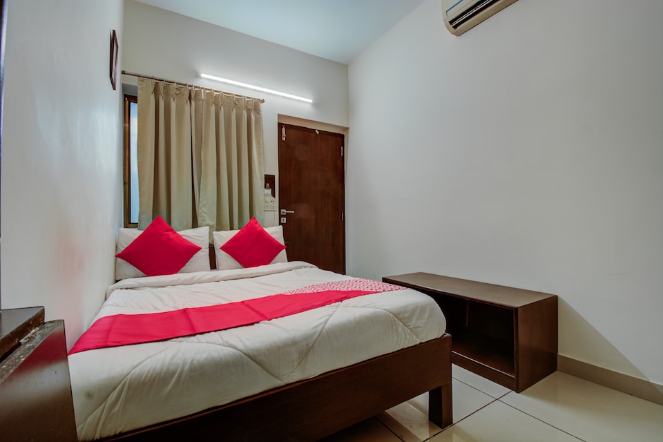 Hotel O Ram Nagar Metro Station Formerly Star Leaf, Vaishali Nagar Jaipur, Jaipur