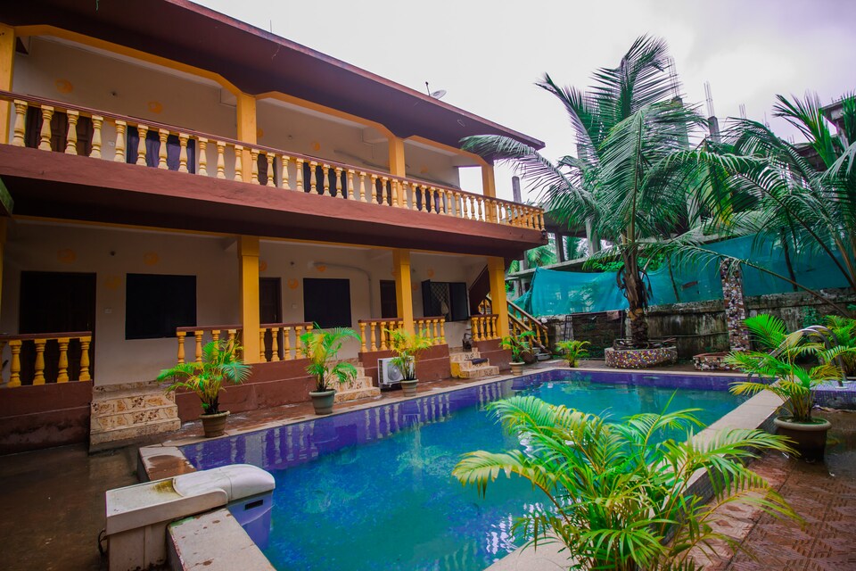 OYO 16976 Pool View 3BHK, Siolim, Goa