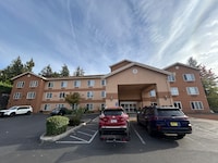 Sylvania Inn & Suites Tigard Portland I-5