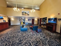 Sylvania Inn & Suites Tigard Portland I-5