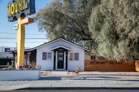 Desert Motel Ridgecrest, CA
