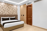 Hotel Luxe Stayz Near Spectrum Mall Sector 49 Noida