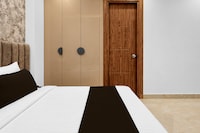 Hotel Luxe Stayz Near Spectrum Mall Sector 49 Noida