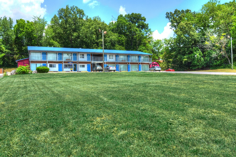Volunteer Inn at Church Hill near Kingsport, Church Hill, Church Hill