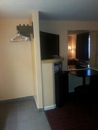Deluxe Inn Motel Houston I-45 North