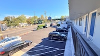 Portland Value Inn Near Airport I-205