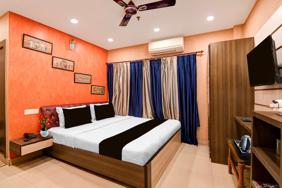 Hotel O Jessore Road Kolkata Airport Formerly Babul, VIP Road Kolkata, Kolkata