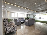Palette Royal Orbit by CheckIn, DLF Cyber City-Gurugram