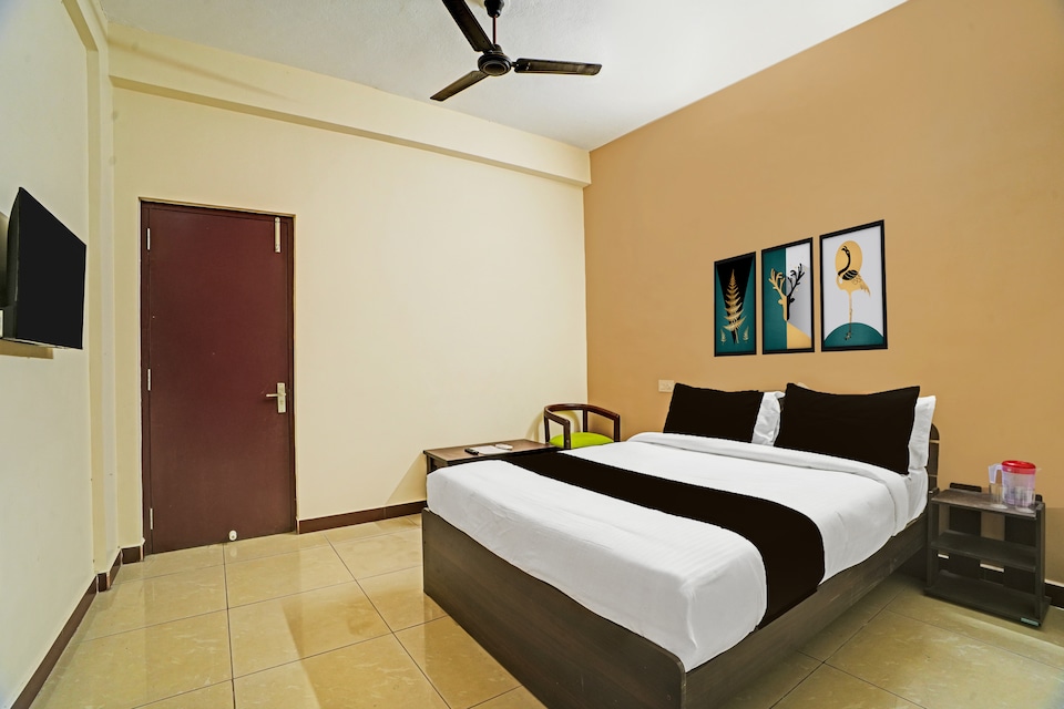 Townhouse Rajeev Gandhi Hospital Formerly Sika Inn, Pondicherry City Centre, Pondicherry