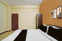 Townhouse Rajeev Gandhi Hospital Formerly Sika Inn
