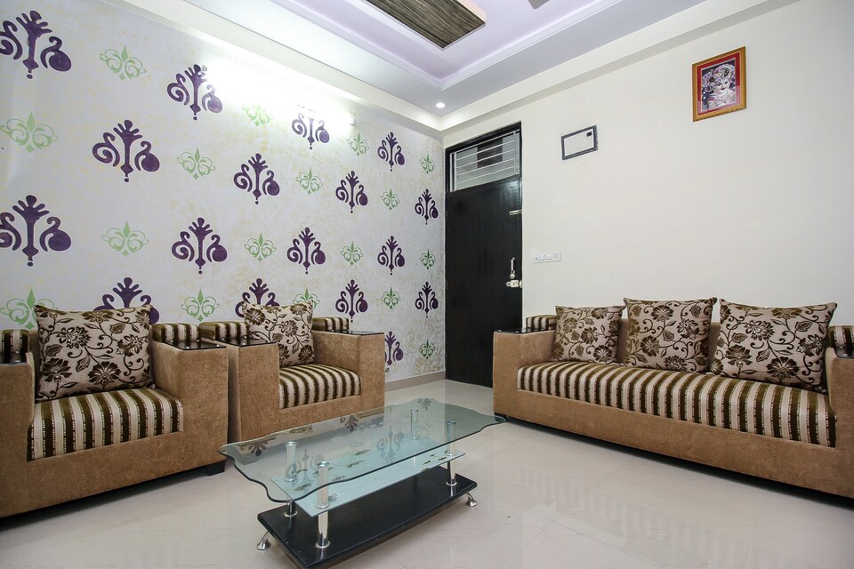 OYO Home 16999 Charming 2BHK, Vaishali Nagar Jaipur, Jaipur
