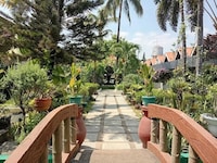 Maharaja Hotel Near Clark International Airport by Belvilla