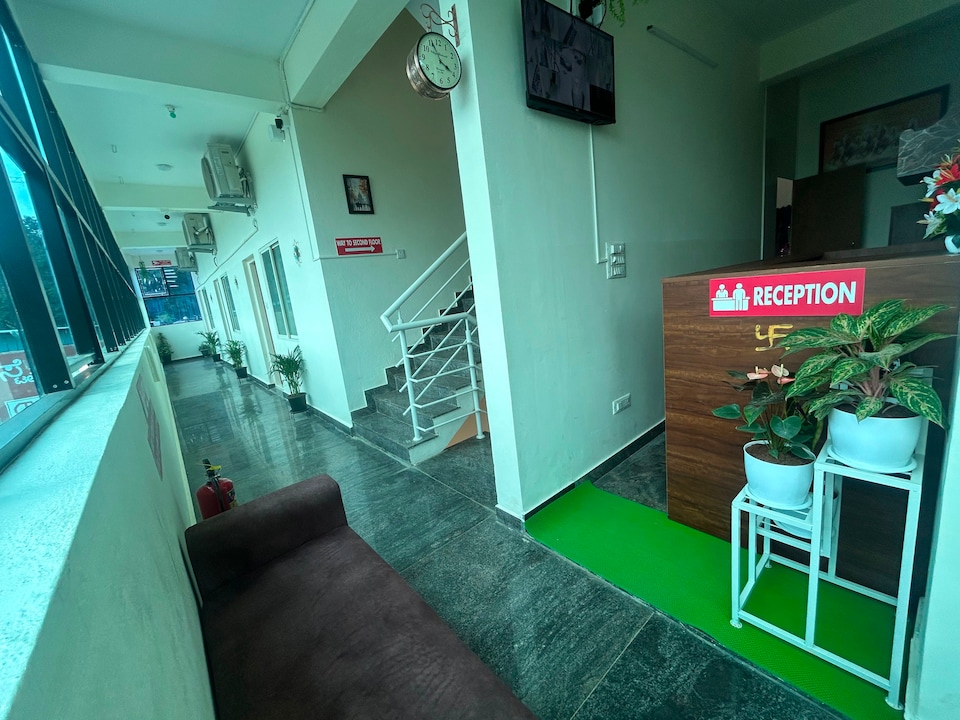 Hotel O CBW Rooms Boarding and Lodging, Manyata Bangalore, Bangalore