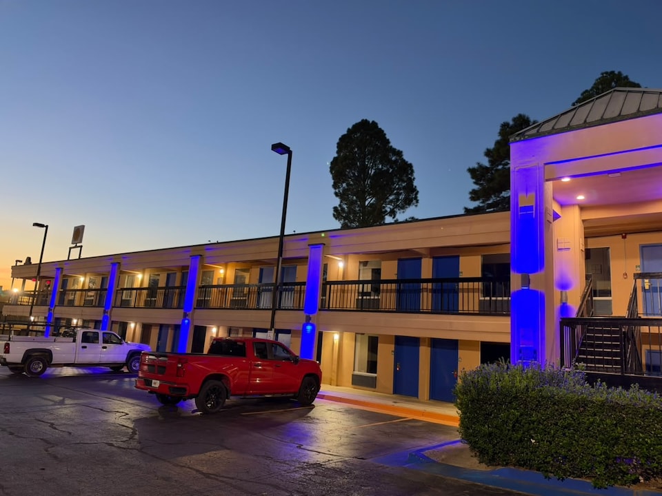 Home Lodge Attalla Gadsden I-59, Attalla, AL, Attalla, AL