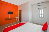 Hotel O Narayani Residency 