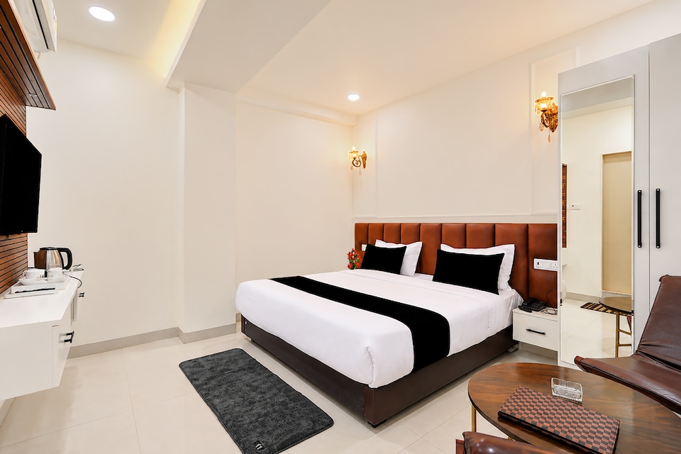 Palette Khadgaon Road Lavha Formerly Ashok Vatika, Wadi Nagpur, Nagpur