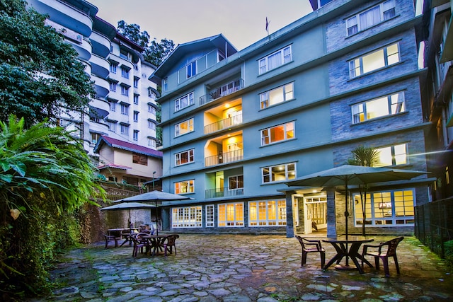 Hotel  O The Oak Ridge Retreat by Baizus Hotels and Resorts