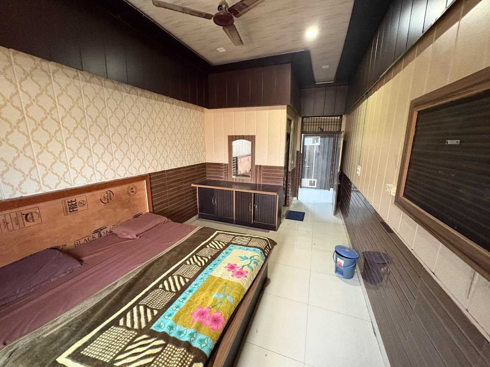Hotel O Crown Inn, Corporate Complex, Agra