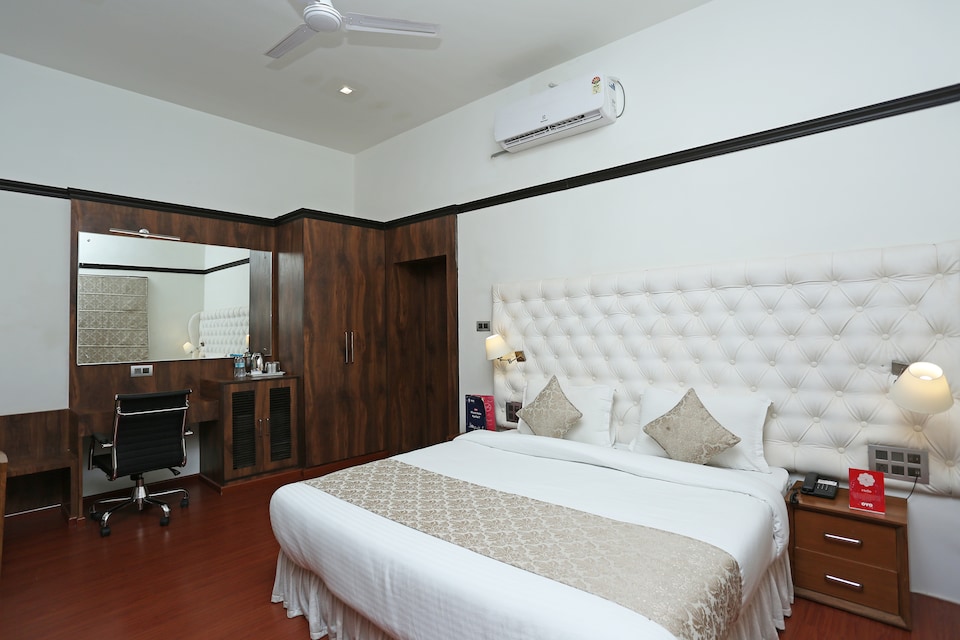 OYO Shambhunath Hotel And Banquet, Circuit House Allahabad, Prayagraj