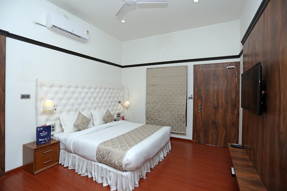 OYO Shambhunath Hotel And Banquet, Circuit House Allahabad, Prayagraj