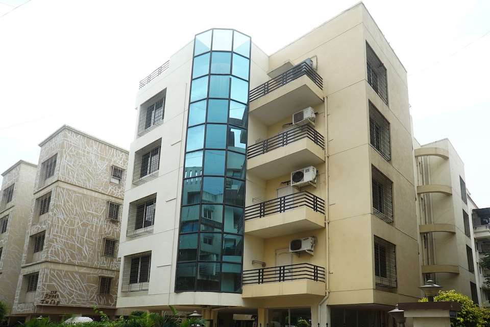 OYO 17074 Stay@home, Viman Nagar, Pune