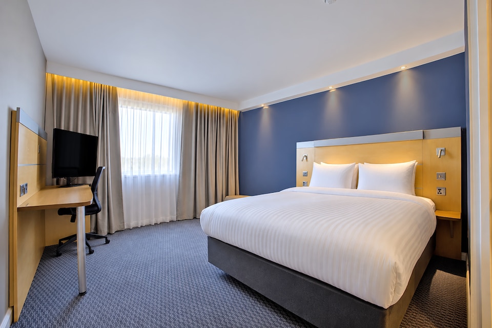 Cardiff Airport Hotel by Belvilla, Cardiff (South England), Cardiff