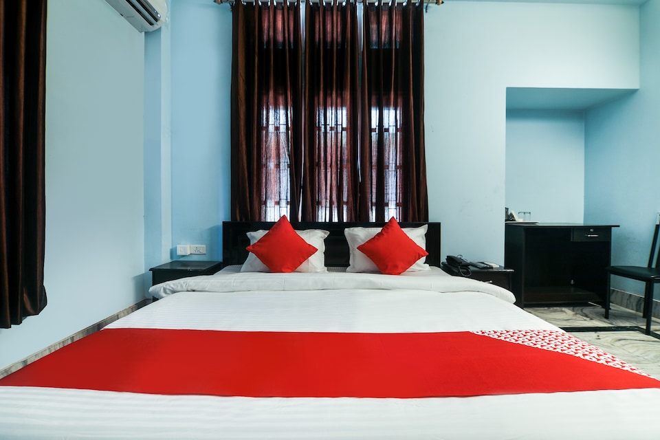 Flagship Elegant Guest House, Six Mile Guwahati, Guwahati