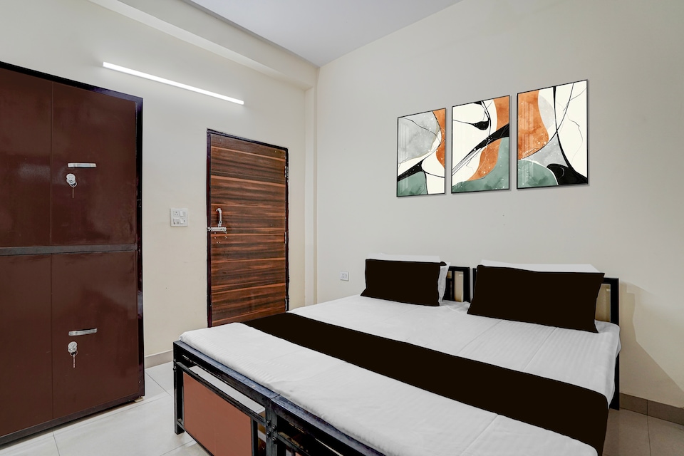 Hotel O Prime Stay , Greater Noida, Noida