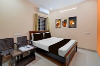 Hotel O S Grand Hotel
