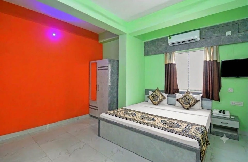 Hotel O City Centre Newtown Formerly 7 Dayz Inn, VIP Road Kolkata, Kolkata