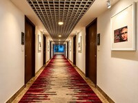 Clubhouse Hotel by CheckIn Kolkata Airport