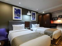 Clubhouse Hotel by CheckIn Kolkata Airport