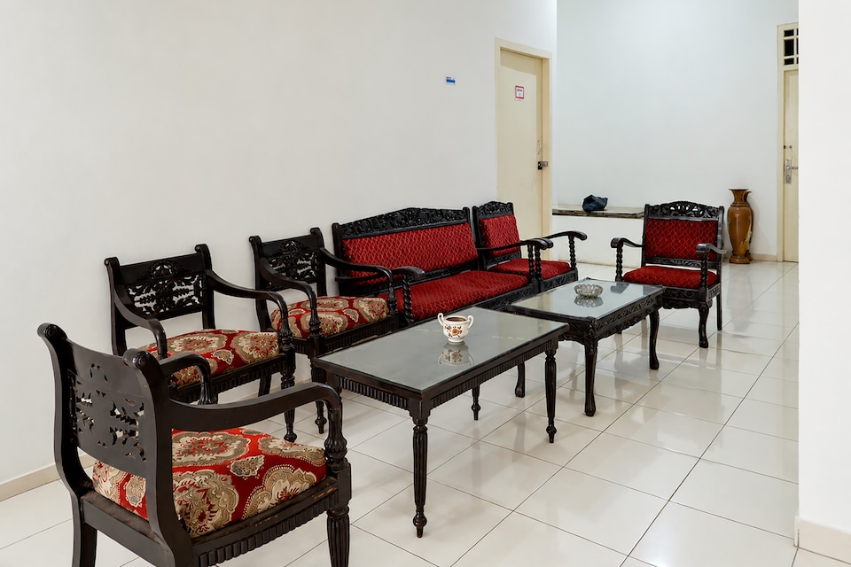 Hotel O near Stadion Gelora Sriwijaya Jakabaring formerly Ombai Guest House 27 Syariah, Palembang, Palembang