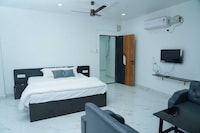 HOTEL O ANMOL STAY INN