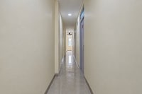 OYO 95443 Gunung Sahari Residence